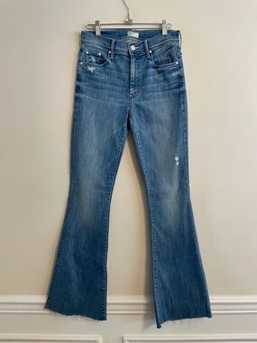 MOTHER The Weekender Fray Jeans Graffiti Girl High Rise Flare Raw Hem size 27